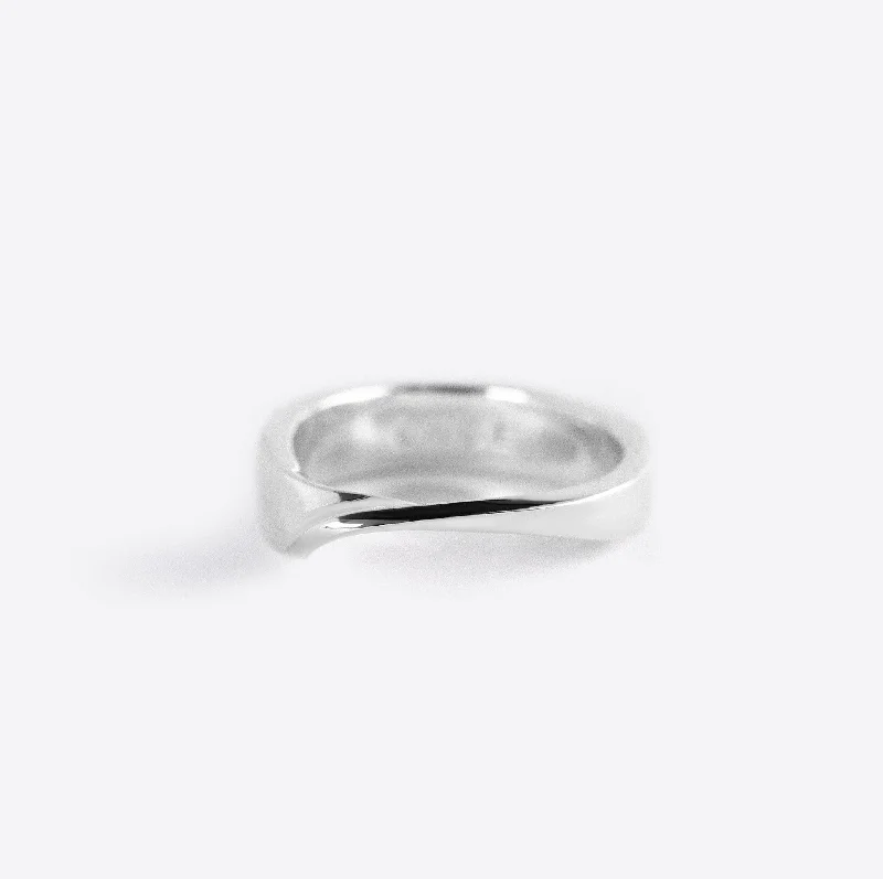 Your Dream Jewelry At Dream Prices – Shop Now Amor Ring ─ Bold