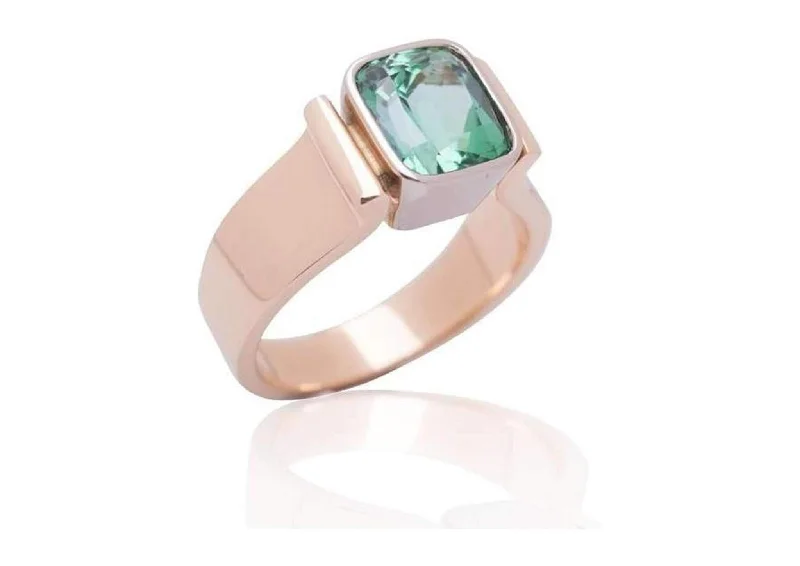 Luxury Jewelry Without The Luxury Price Tag Green Tourmaline Bezel set in Bi-Tone Ring Design Luxury Jewelry Without The Luxury Price Tag Green Tourmaline Bezel set in Bi-Tone Ring Design