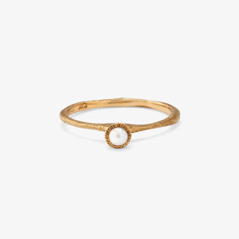 Premium Jewelry At Special Low Prices For A Limited Time R2607P | Pearl Raised Circle Solitaire Ring Premium Jewelry At Special Low Prices For A Limited Time R2607P | Pearl Raised Circle Solitaire Ring
