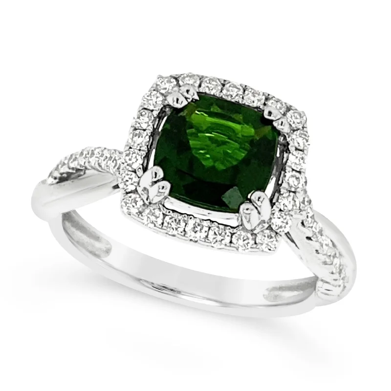 Flash Jewelry Sale – Get Stunning Pieces At Low Prices Russalite and Diamond Halo Ring Flash Jewelry Sale – Get Stunning Pieces At Low Prices Russalite and Diamond Halo Ring