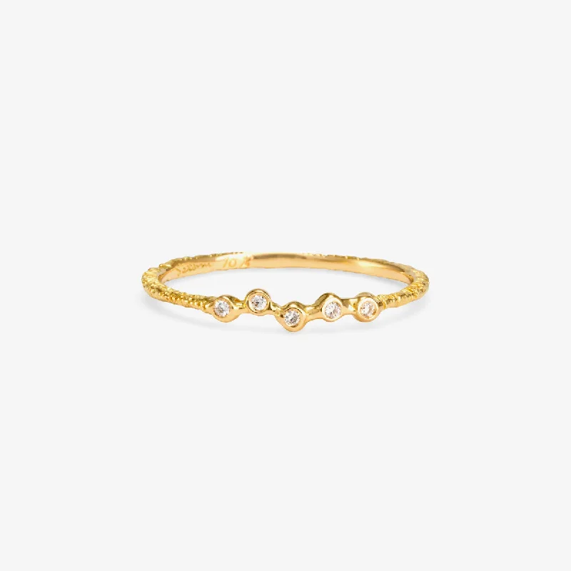 Save On Luxury Jewelry Pieces – Limited-Time Offers R8004W | Woven Five Diamond Band Save On Luxury Jewelry Pieces – Limited-Time Offers R8004W | Woven Five Diamond Band