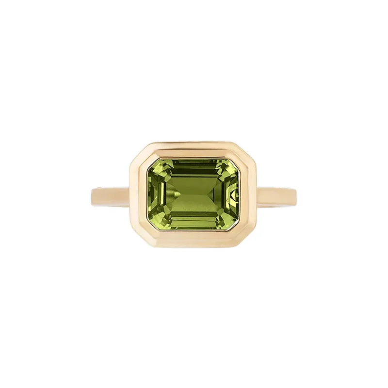 Unmissable Deals On Handmade Jewelry Collections Manhattan Ring in Peridot