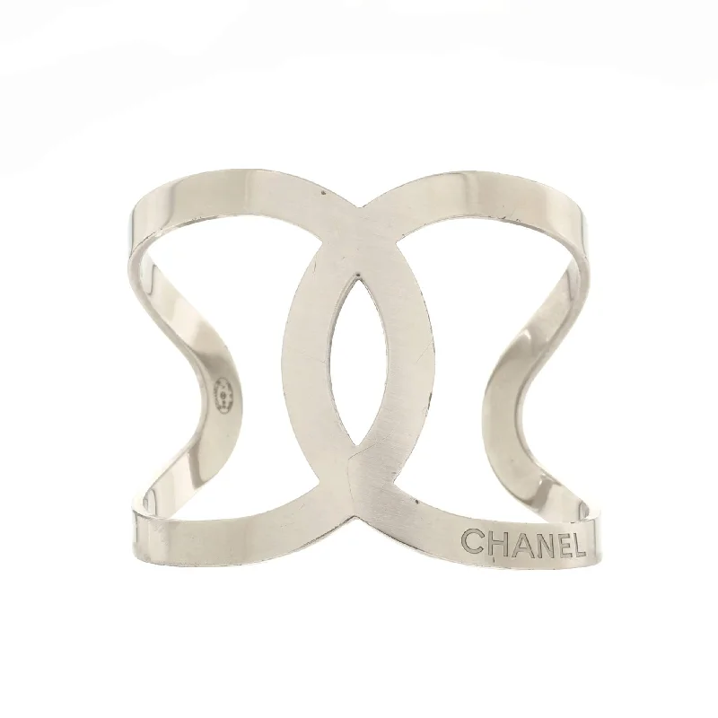 Accessorize For Less – Luxury Jewelry At Affordable Prices CC Cut-Out Cuff Bracelet Metal Wide Accessorize For Less – Luxury Jewelry At Affordable Prices CC Cut-Out Cuff Bracelet Metal Wide