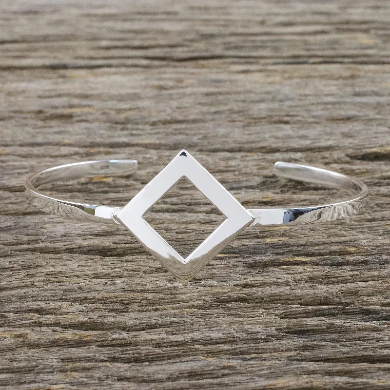 Once-A-Year Jewelry Sale – Grab Your Favorites Now Elegant Symmetry Sterling Silver Wire Cuff Bracelet with Diamond Shape