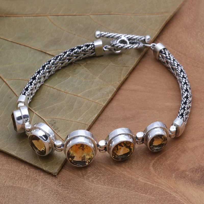 Make Your Outfit Shine With Discounted Jewelry Golden Constellation Stunning 14 Carat Citrine Pendant Bracelet Make Your Outfit Shine With Discounted Jewelry Golden Constellation Stunning 14 Carat Citrine Pendant Bracelet