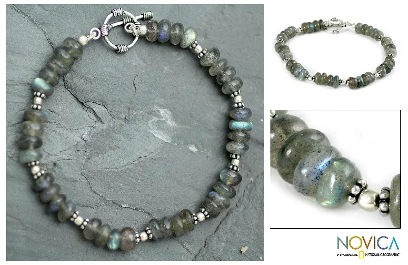 High-Quality Gemstone Jewelry For Special Occasions Indian Rainbow Labradorite Bracelet High-Quality Gemstone Jewelry For Special Occasions Indian Rainbow Labradorite Bracelet