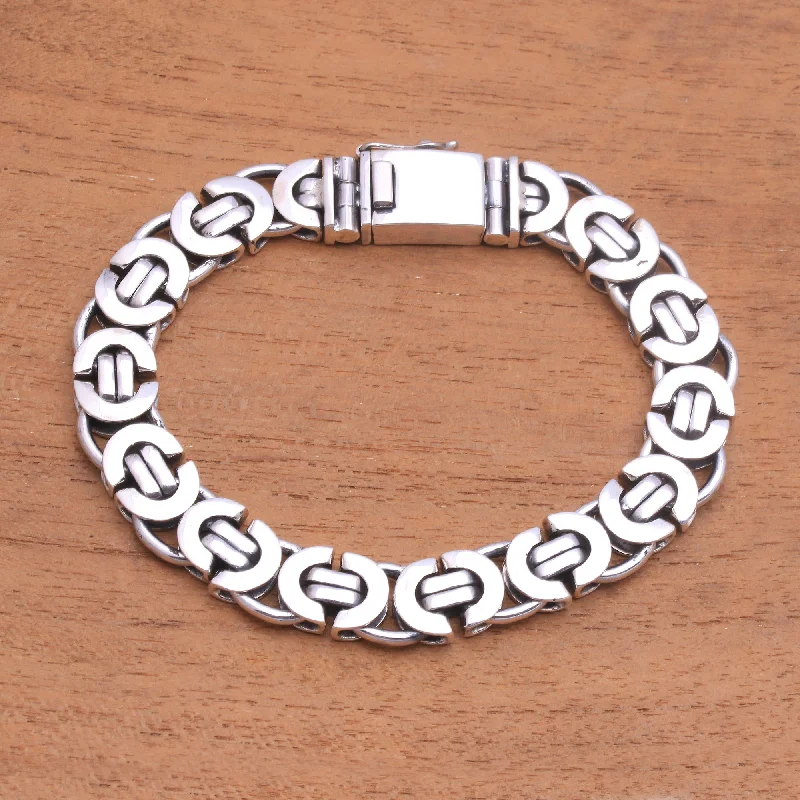 Unique Jewelry For Less – Shop The Sale Now Mariner Beauty Sterling Silver Mariner Chain Bracelet from Bali Unique Jewelry For Less – Shop The Sale Now Mariner Beauty Sterling Silver Mariner Chain Bracelet from Bali