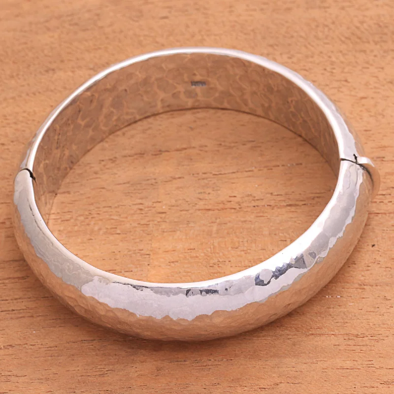 Jewelry Deals That Sparkle – Shop Today Texture of Fortune Hammered Sterling Silver Bangle Bracelet from Bali Jewelry Deals That Sparkle – Shop Today Texture of Fortune Hammered Sterling Silver Bangle Bracelet from Bali