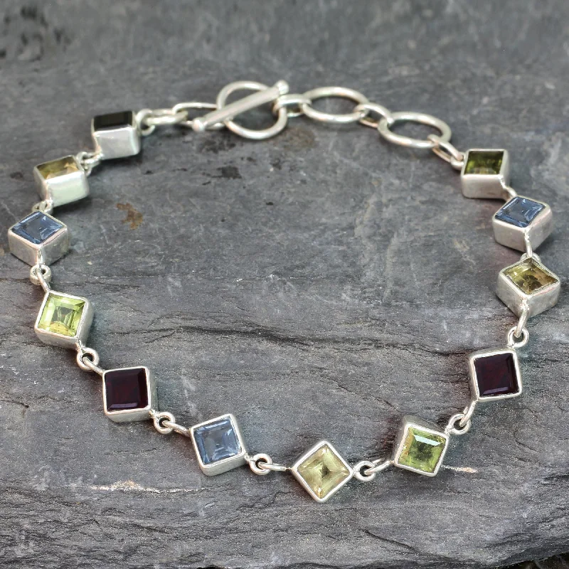 Premium Jewelry At Special Low Prices For A Limited Time Delicate Gaze Blue Topaz & Silver Link Bracelet Premium Jewelry At Special Low Prices For A Limited Time Delicate Gaze Blue Topaz & Silver Link Bracelet