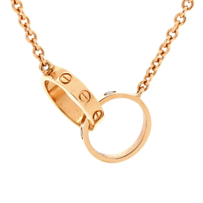 Make Your Outfit Shine With Discounted Jewelry Love Interlocking Necklace 18K Rose Gold Make Your Outfit Shine With Discounted Jewelry Love Interlocking Necklace 18K Rose Gold