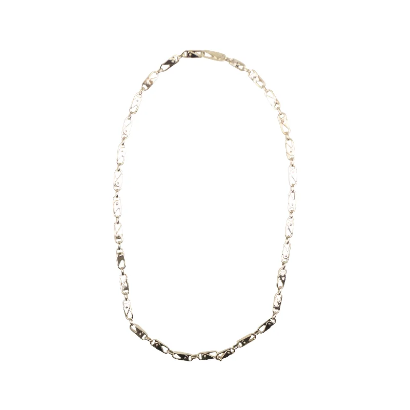 Waterproof Stainless Steel Jewelry For Lasting Beauty Silver Metal Sling Snap Necklace Waterproof Stainless Steel Jewelry For Lasting Beauty Silver Metal Sling Snap Necklace