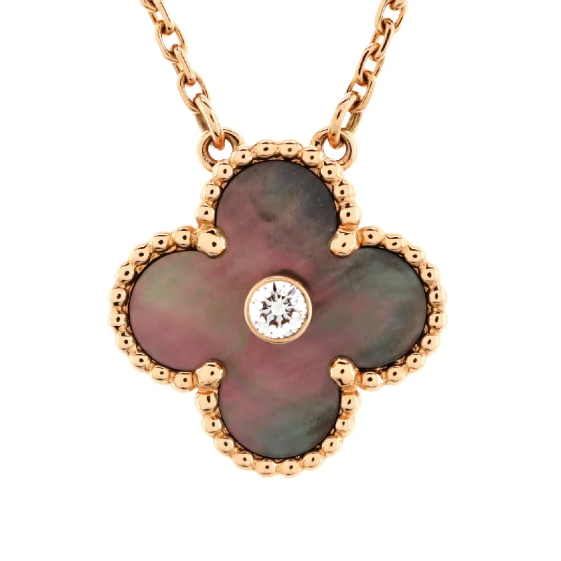 Best Jewelry Deals – Shop Premium Pieces At Great Prices Vintage Alhambra Pendant Necklace 18K Rose Gold and Mother of Pearl with Diamond Best Jewelry Deals – Shop Premium Pieces At Great Prices Vintage Alhambra Pendant Necklace 18K Rose Gold and Mother of Pearl with Diamond