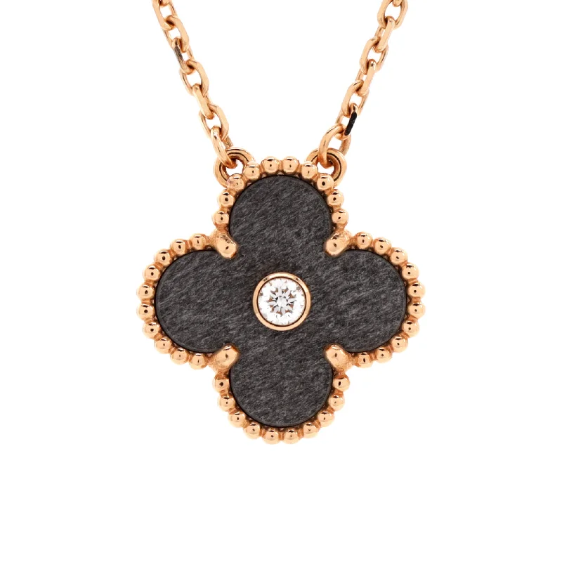 High-End Jewelry, Now More Affordable Than Ever Vintage Alhambra Pendant Necklace 18K Rose Gold and Silver Obsidian with Diamond High-End Jewelry, Now More Affordable Than Ever Vintage Alhambra Pendant Necklace 18K Rose Gold and Silver Obsidian with Diamond