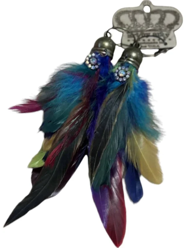 Elevate Your Outfit With Discounted Statement Jewelry Women's Feathered Earrings In Multi Colored Accents Elevate Your Outfit With Discounted Statement Jewelry Women's Feathered Earrings In Multi Colored Accents