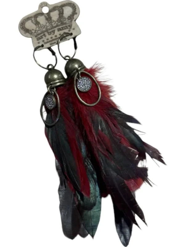 Must-Have Jewelry At Unbelievable Discounts Women's Feathered Earrings In Red & Green Must-Have Jewelry At Unbelievable Discounts Women's Feathered Earrings In Red & Green