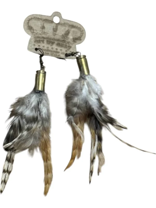 Timeless Elegance Now At Special Discounts Women's Short Feathered Earrings In Light Brown Timeless Elegance Now At Special Discounts Women's Short Feathered Earrings In Light Brown