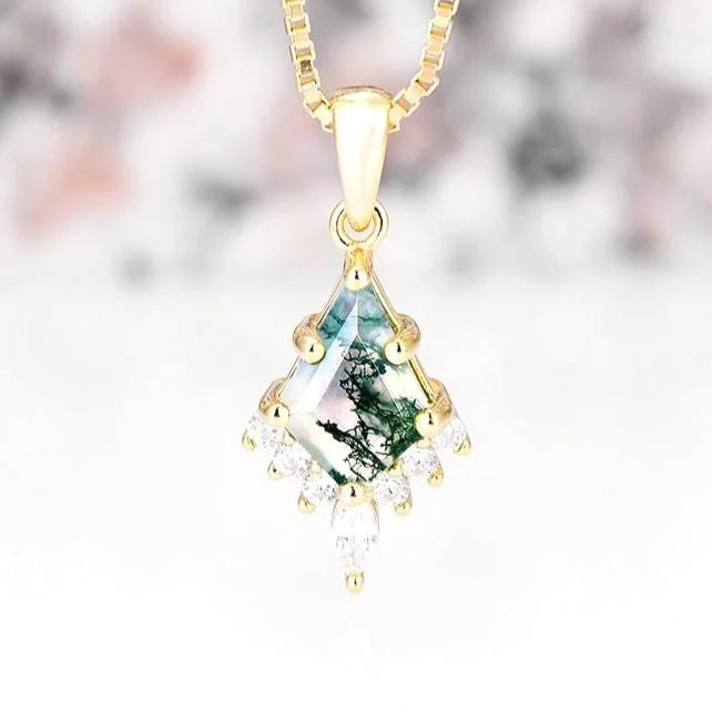 Gorgeous Jewelry, Limited-Time Savings Skye Kite™ Kite Green Moss Agate Necklace- 14K Yellow Gold Vermeil Gorgeous Jewelry, Limited-Time Savings Skye Kite™ Kite Green Moss Agate Necklace- 14K Yellow Gold Vermeil