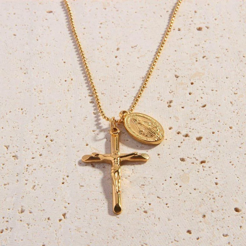 Luxury Meets Affordability – Jewelry Sale Live Now La Femme Necklace 2.0