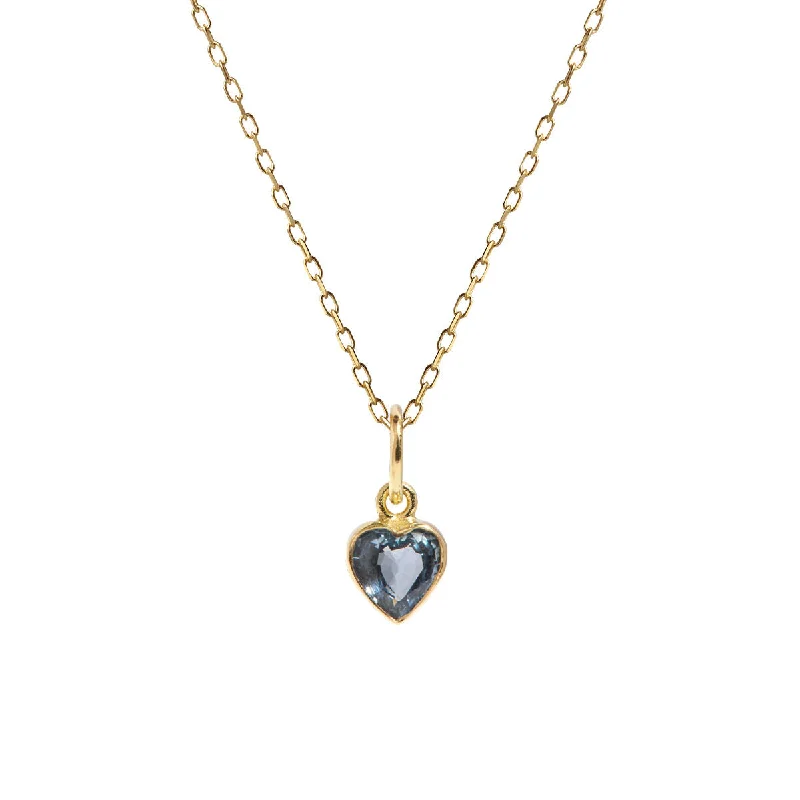 Customized Silver Jewelry For Unique Style Heart Blue 18K Gold Necklace w. Sapphire Customized Silver Jewelry For Unique Style Heart Blue 18K Gold Necklace w. Sapphire