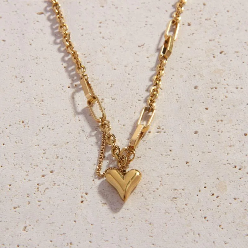 Huge Markdowns On Premium Jewelry Styles Cosima Necklace - Stylists Picks Of The Month Huge Markdowns On Premium Jewelry Styles Cosima Necklace - Stylists Picks Of The Month
