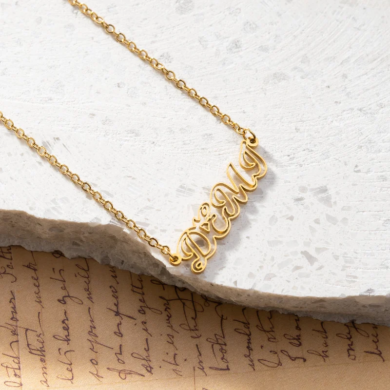 Sparkle On A Budget – Fine Jewelry For Less Dreamy Hollow Name Necklace
