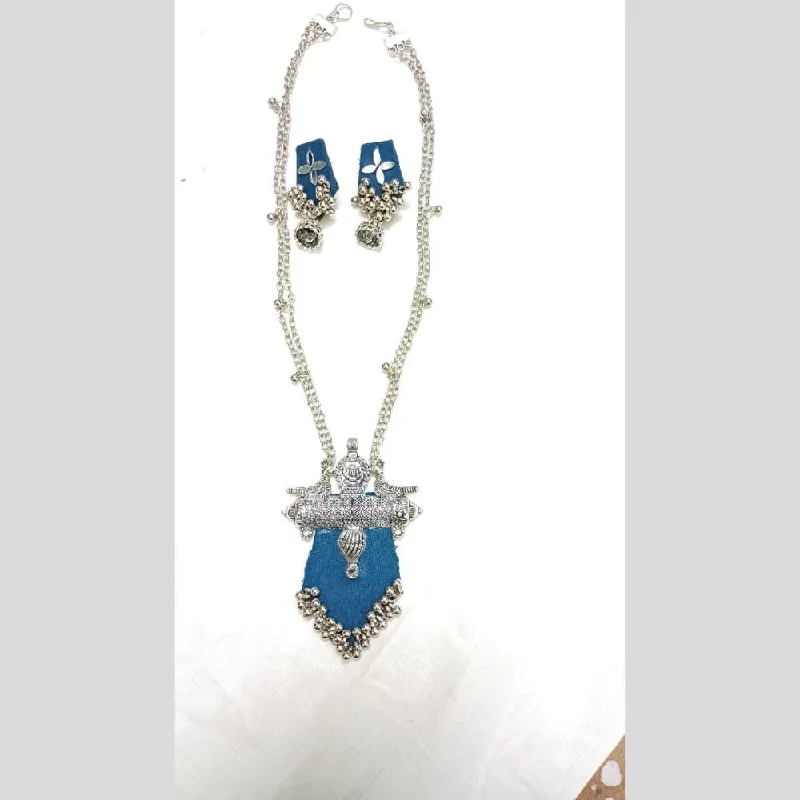 Elegant Jewelry At Unbeatable Offers – Shop Before It's Gone Shrijicreation Oxidised Plated Handmade Ghungroo Necklace Set Elegant Jewelry At Unbeatable Offers – Shop Before It's Gone Shrijicreation Oxidised Plated Handmade Ghungroo Necklace Set
