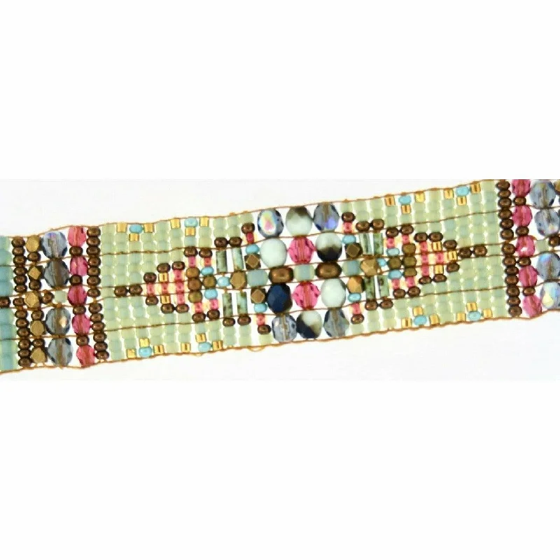 Luxury Meets Affordability – Jewelry Sale Live Now Chili Rose Silver Tip Moss , Turquoise & Tangerine Beaded Bracelet Luxury Meets Affordability – Jewelry Sale Live Now Chili Rose Silver Tip Moss , Turquoise & Tangerine Beaded Bracelet