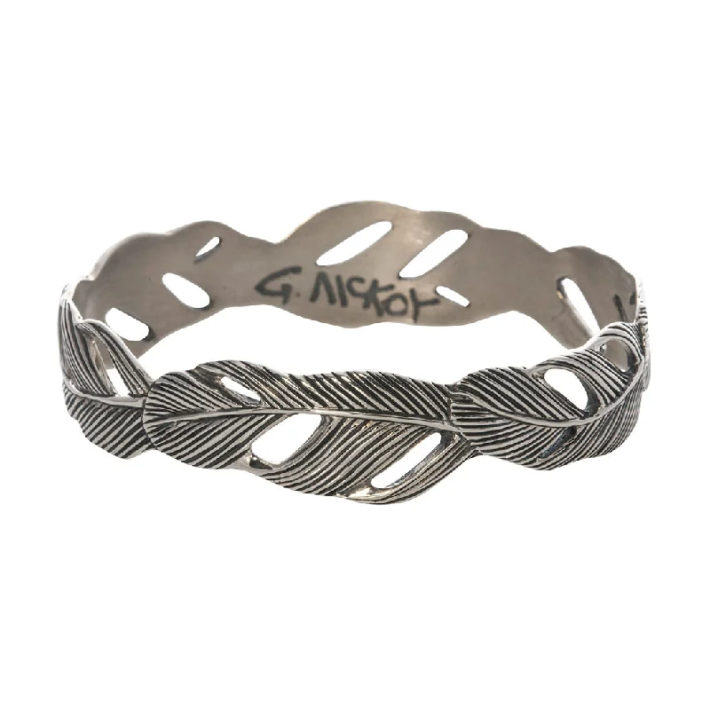 Dazzle With Discounts – Shop Jewelry On Sale Grainger McKoy Sterling Silver Wide Feather Bangle Dazzle With Discounts – Shop Jewelry On Sale Grainger McKoy Sterling Silver Wide Feather Bangle