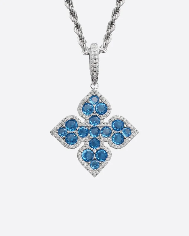 The Perfect Jewelry Piece At The Perfect Price MOISSANITE BLUE CLOVER PENDANT. - WHITE GOLD The Perfect Jewelry Piece At The Perfect Price MOISSANITE BLUE CLOVER PENDANT. - WHITE GOLD