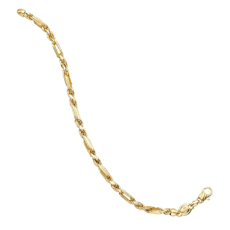 Discounted Jewelry For A Glamorous Look 14kt Gold 22 inches Yellow Finish 4.3mm Diamond Cut Figarope Chain with Lobster Clasp Discounted Jewelry For A Glamorous Look 14kt Gold 22 inches Yellow Finish 4.3mm Diamond Cut Figarope Chain with Lobster Clasp