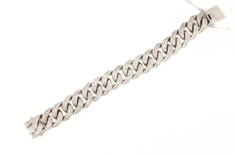 Must-Have Jewelry Pieces At Reduced Prices 8mm White Gold Rounded Diamond Bracelet
