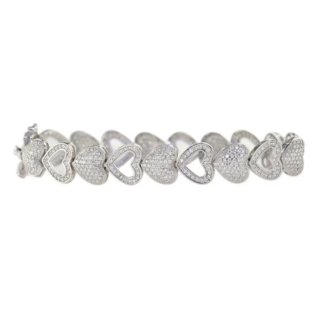 High-End Sparkle, Low-End Prices – Jewelry Sale Live CZ HEART BRACELET